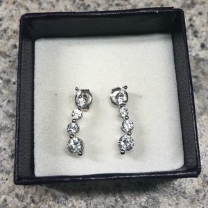 BNIB Sterling Silver Drop earrings